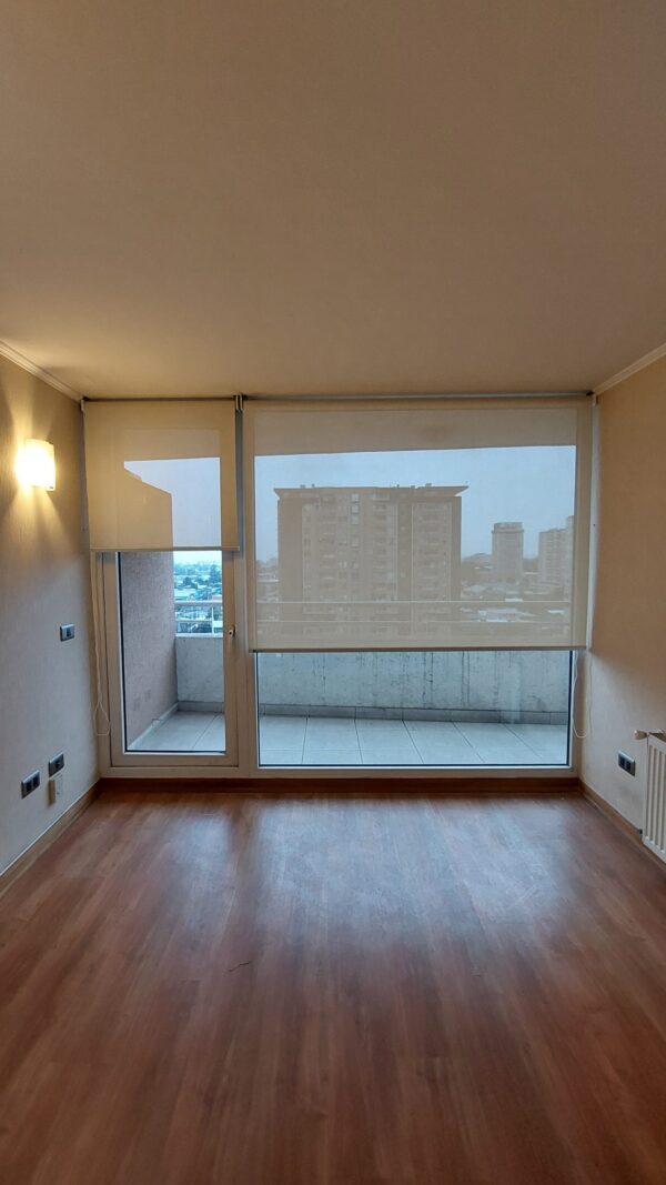 Roller Screen Beige 5% - Imagen 2