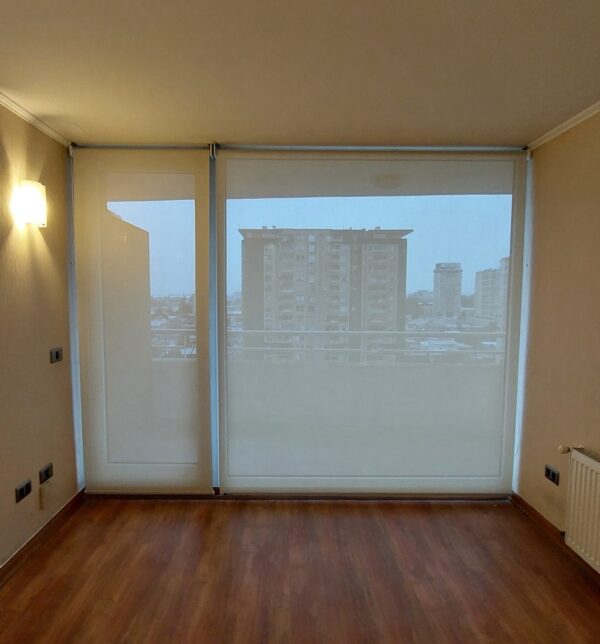 Roller Screen Beige 5%