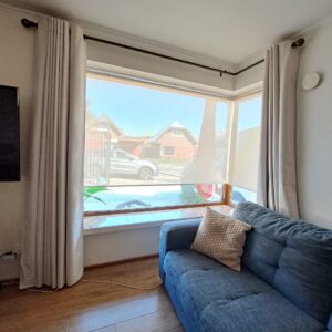 Roller Screen Beige 5% + Cortinas