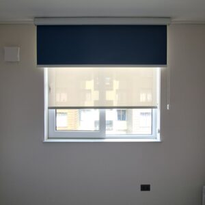 Roller Doble - Blackout Azul y Screen Beige 5% Con Cenefa