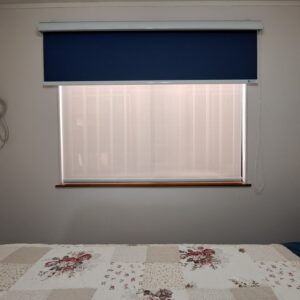 Roller Doble - Blackout Azul y Screen Blanco 5% Con Cenefa