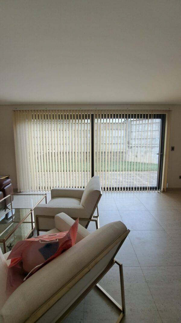 Cortinas Vertical Rustica Beige