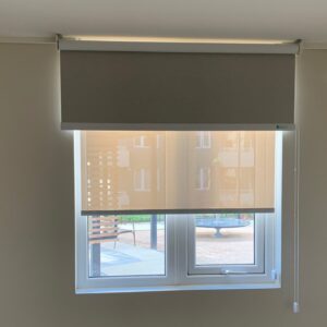 Roller Doble - Blackout Arena y Screen Beige 5%