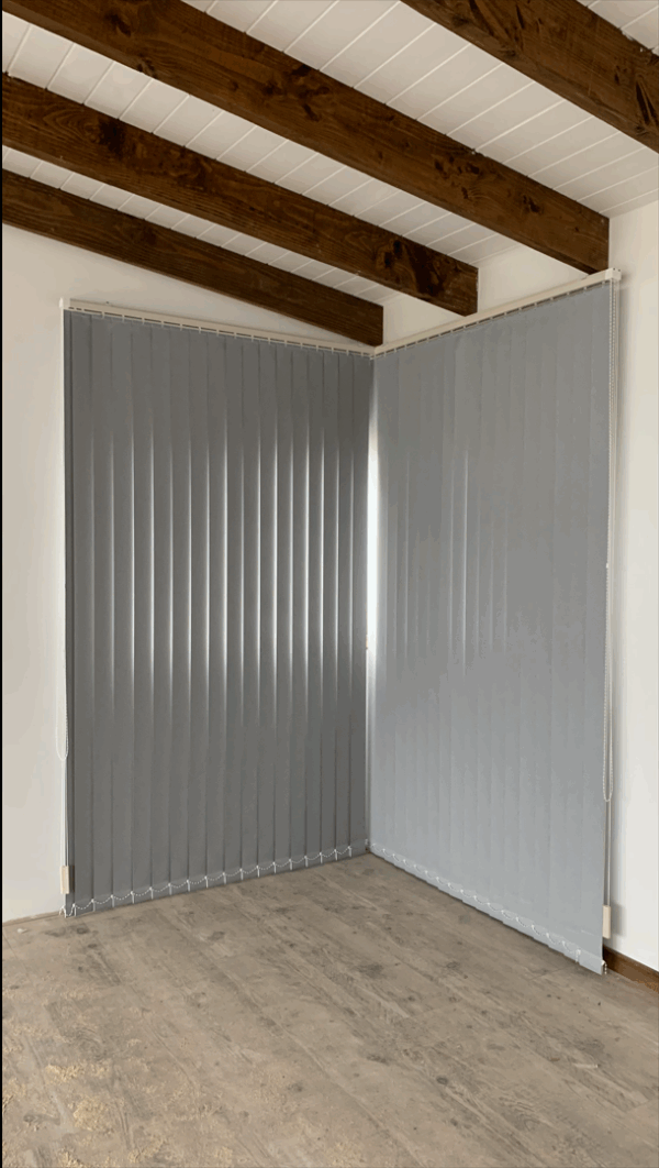 Cortina Vertical Blackout Gris - Imagen 2
