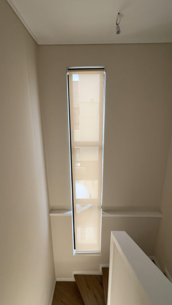 Roller Screen Beige 5%