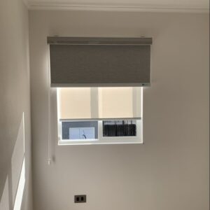Roller Doble – Blackout Gris + Screen Beige 5% Con Cenefa Personalizada
