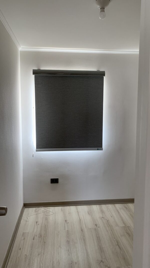 Roller Doble – Blackout Gris + Screen Beige 5% Con Cenefa Personalizada - Imagen 2