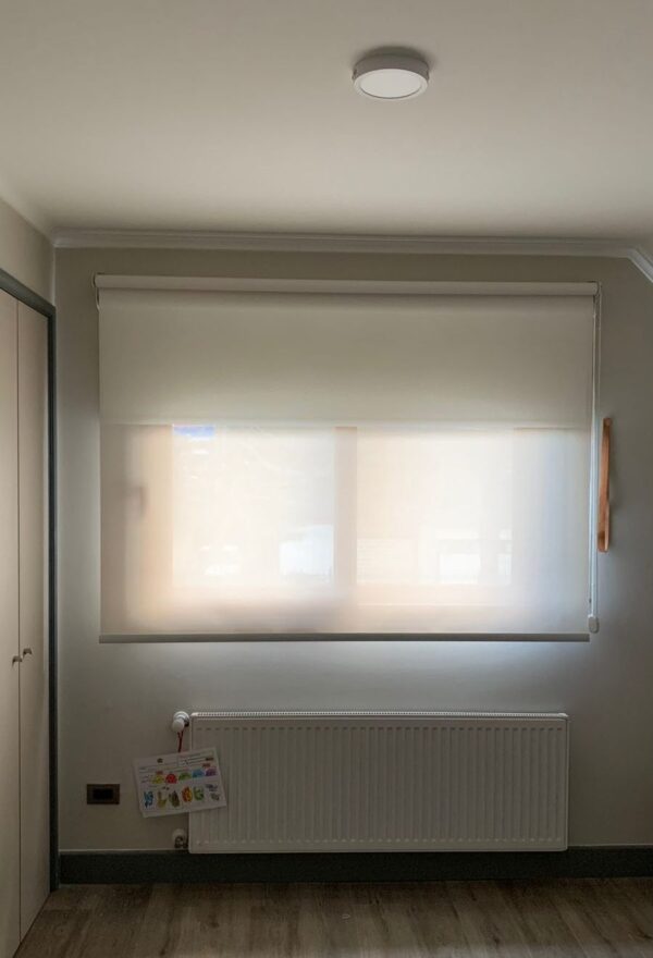 Roller Doble - Blackout Blanco Hueso Y Screen Blanco 5% (Invertido) - Imagen 3