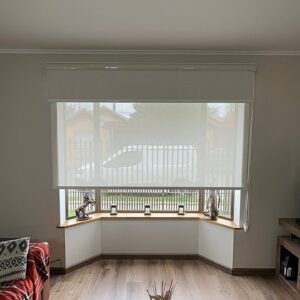 Roller Doble - Blackout Pacific Lino y Screen Blanco 5% Con Cenefa Personalizada