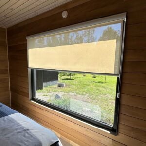Roller Screen Beige 5% Con Cenefa