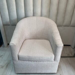 Poltrona redonda boucle